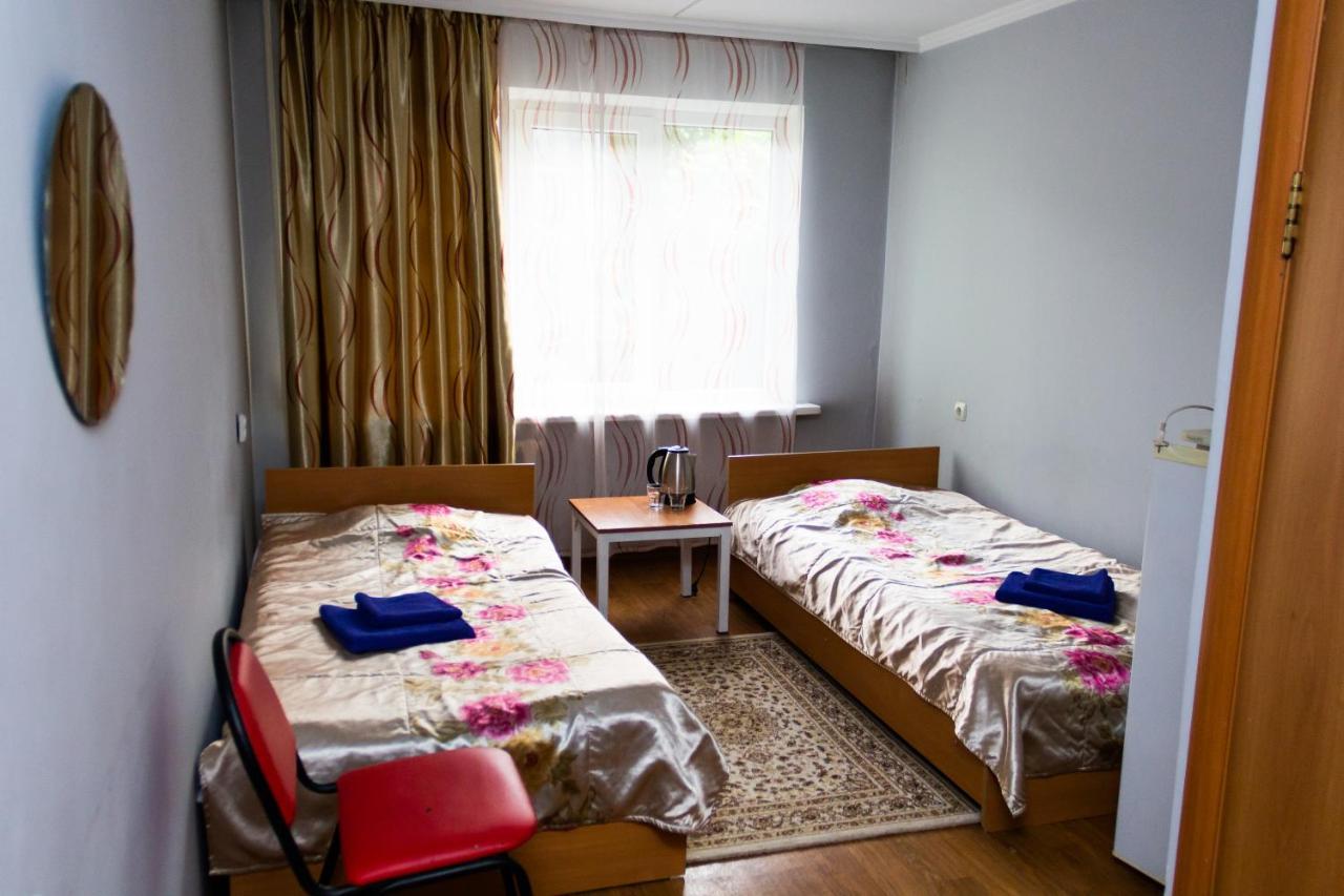 Hotel Tahar Almaty Exterior photo