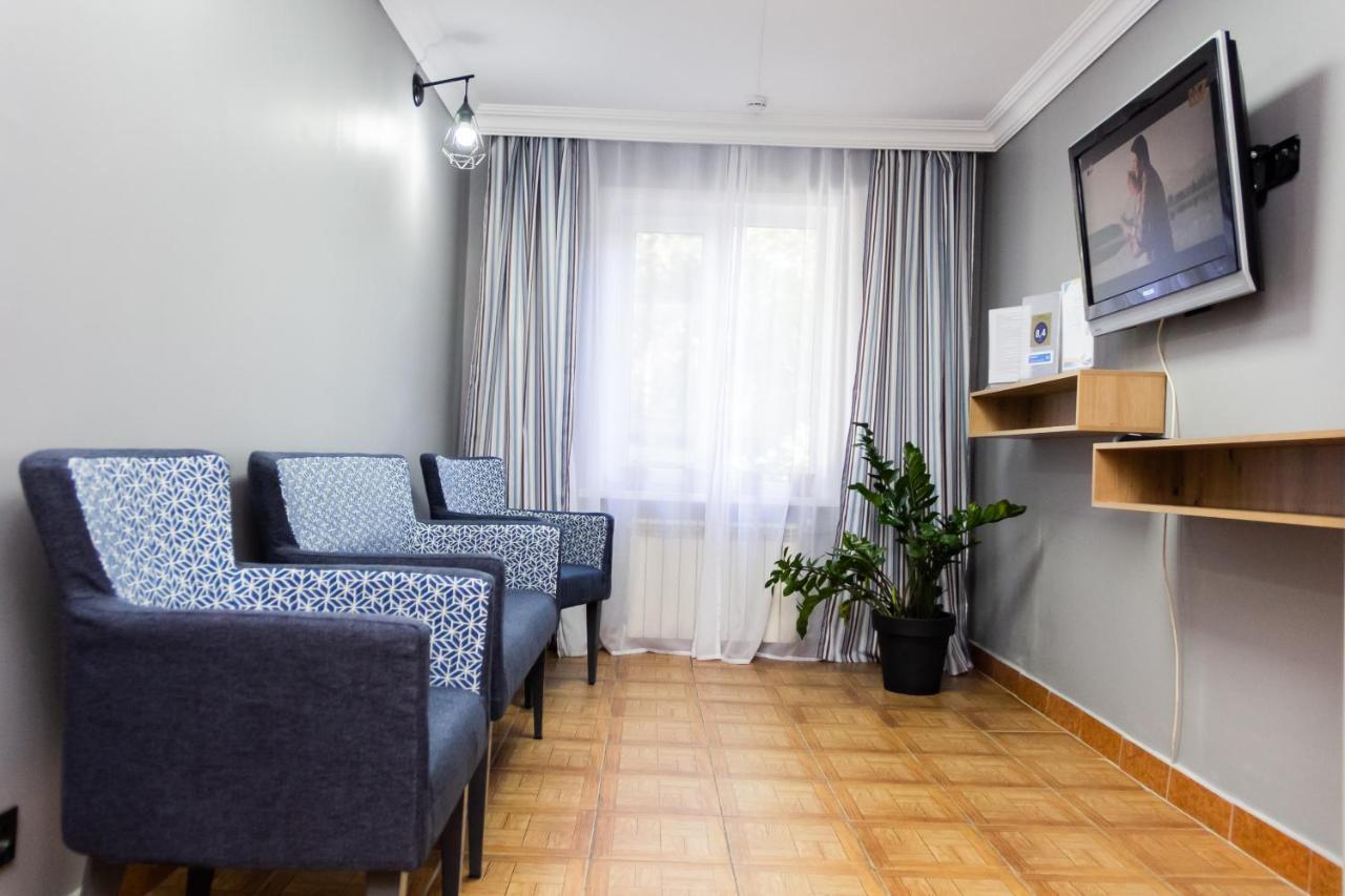 Hotel Tahar Almaty Exterior photo